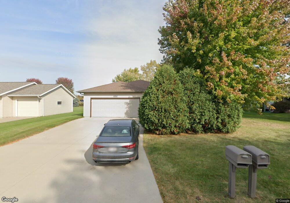 2212 W Hiawatha Dr, Appleton, WI 54914 - photo 1