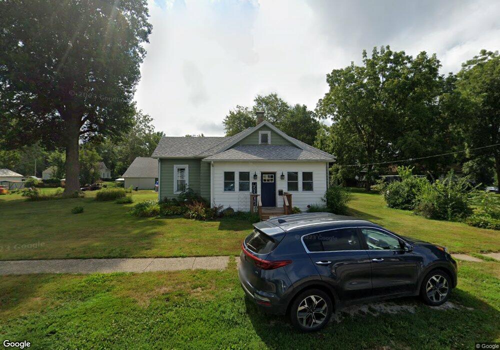 270 S Division St, Virginia, IL 62691 - photo 1