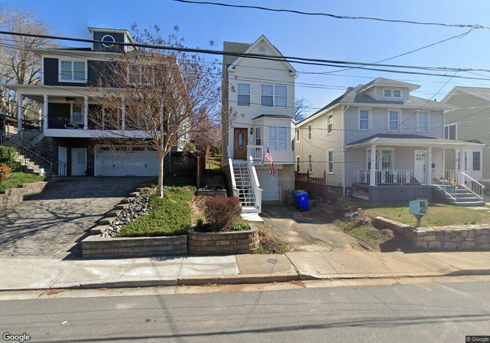 1919 N Cameron St, Arlington, VA 22207 - photo 1