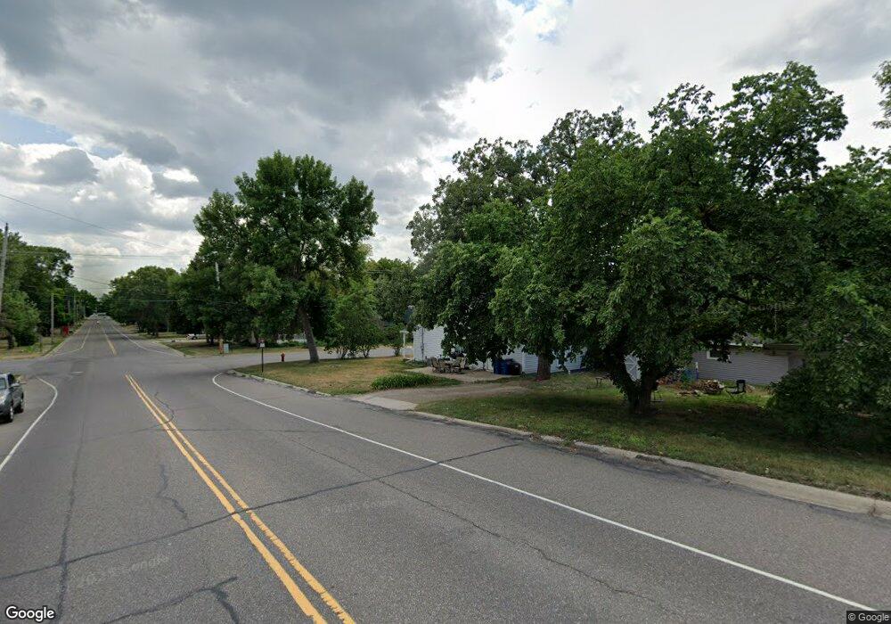 353 5th St S, Sauk Rapids, MN 56379 - photo 1