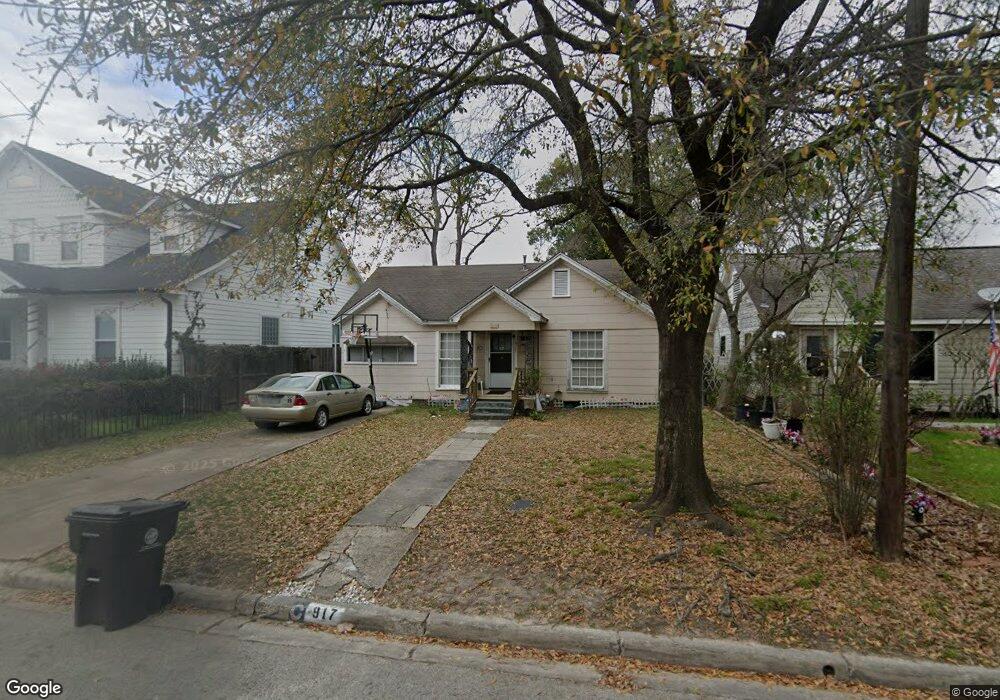 917 Woodard St, Houston, TX 77009 - photo 1