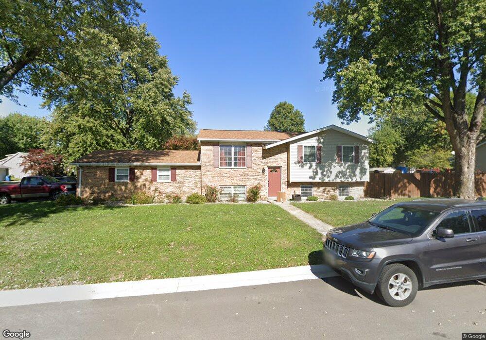 6 Frontenac Ln, Maryville, IL 62062 - photo 1