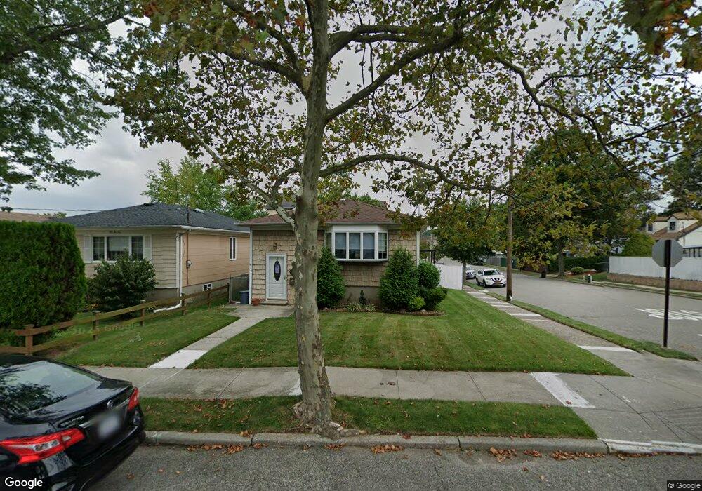 420 Lenevar Ave, Staten Island, NY 10309 - photo 1