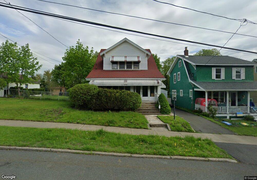 54 Glenwood Rd, Albany, NY 12204 - photo 1