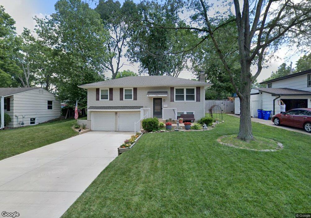 10401 W 73rd St, Shawnee, KS 66203 - photo 1