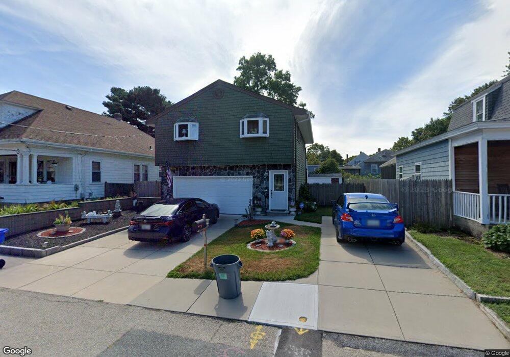 75 Fenner Ave, Riverside, RI 02915 - photo 1