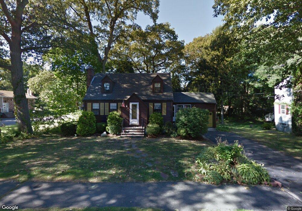 21 Avalon Rd, Stoneham, MA 02180 - photo 1