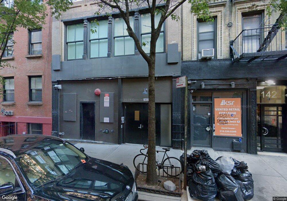 140 Sullivan St unit 3, New York, NY 10012 - photo 1