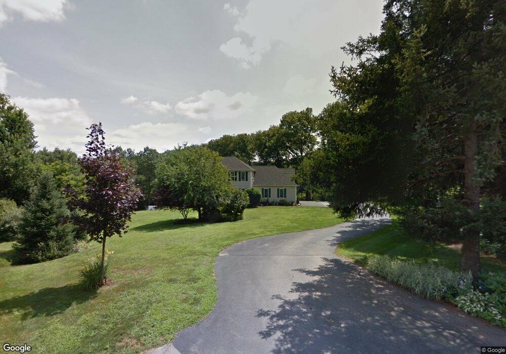 10 Leia Cir, Sutton, MA 01590 - photo 1