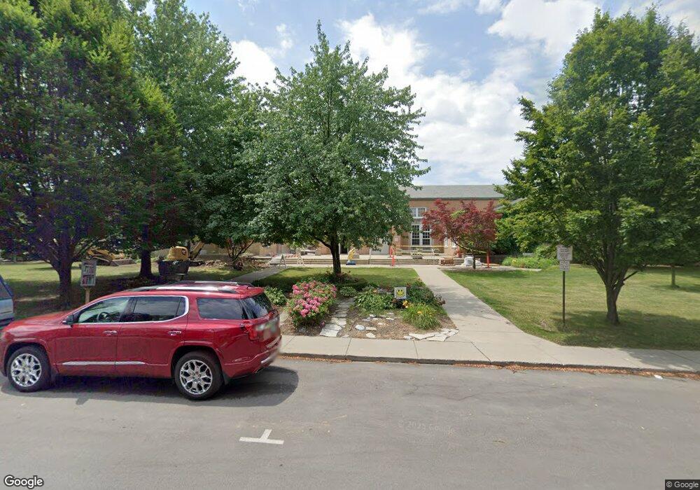 285 Kerby Rd, Grosse Pointe Farms, MI 48236 - photo 1