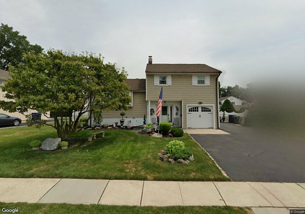 149 Walnut Ave, Clark, NJ 07066 - photo 1