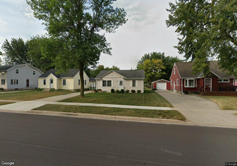 1227 N Franklin St, New Ulm, MN 56073 - photo 1
