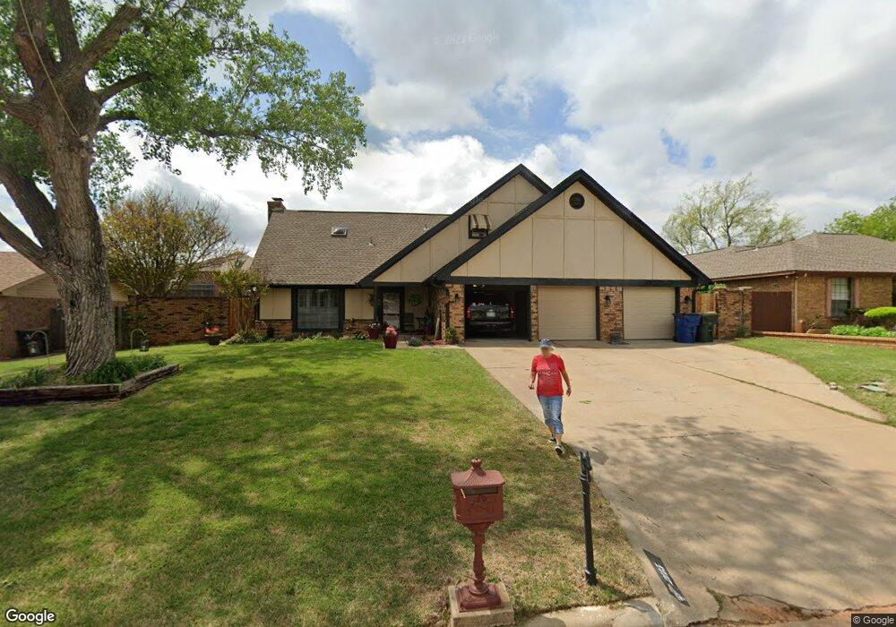 2115 Twin Dr, Duncan, OK 73533 - photo 1