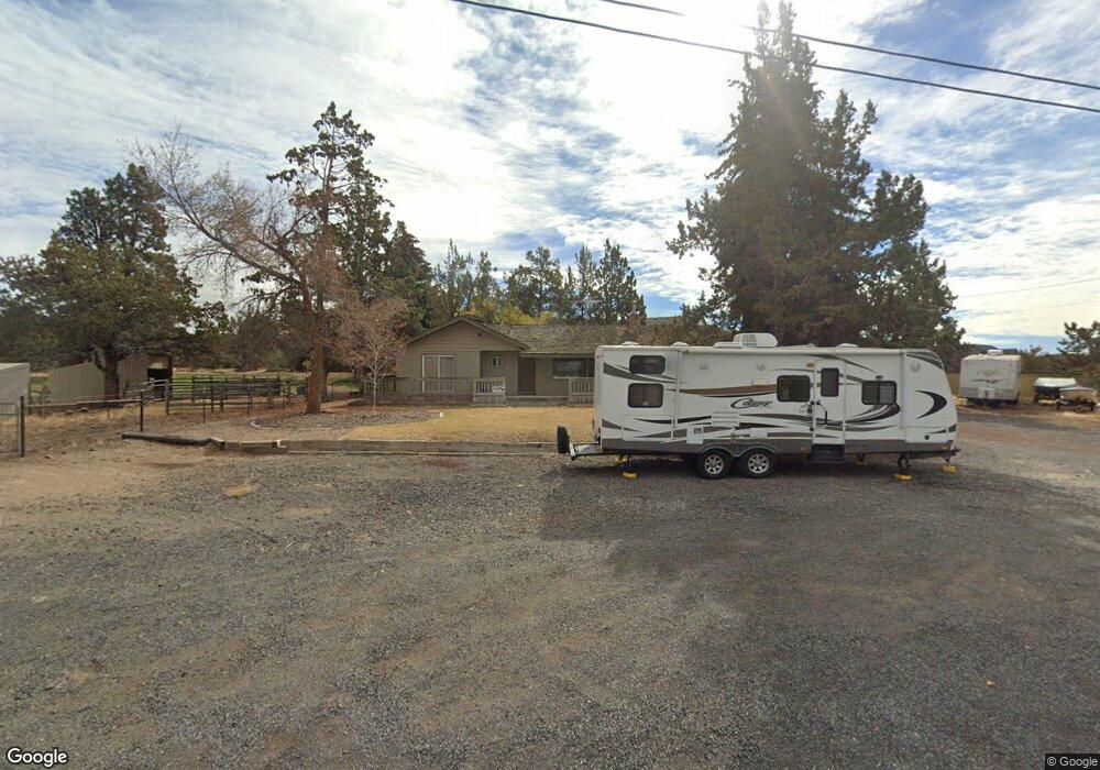 2660 SW Helmholtz Way, Redmond, OR 97756 - photo 1