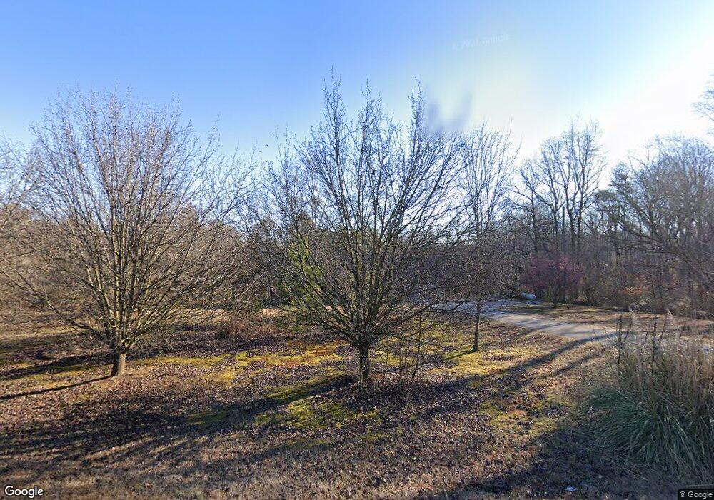 2450 Hunters Creek Rd, Carnesville, GA 30521 - photo 1