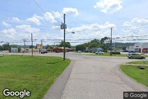 105 E Fir St, Eleanor, WV 25070