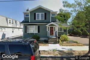 18 Lansdowne St, Quincy, MA 02171