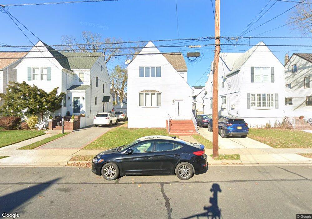 145 Munro Blvd, Valley Stream, NY 11581 - photo 1