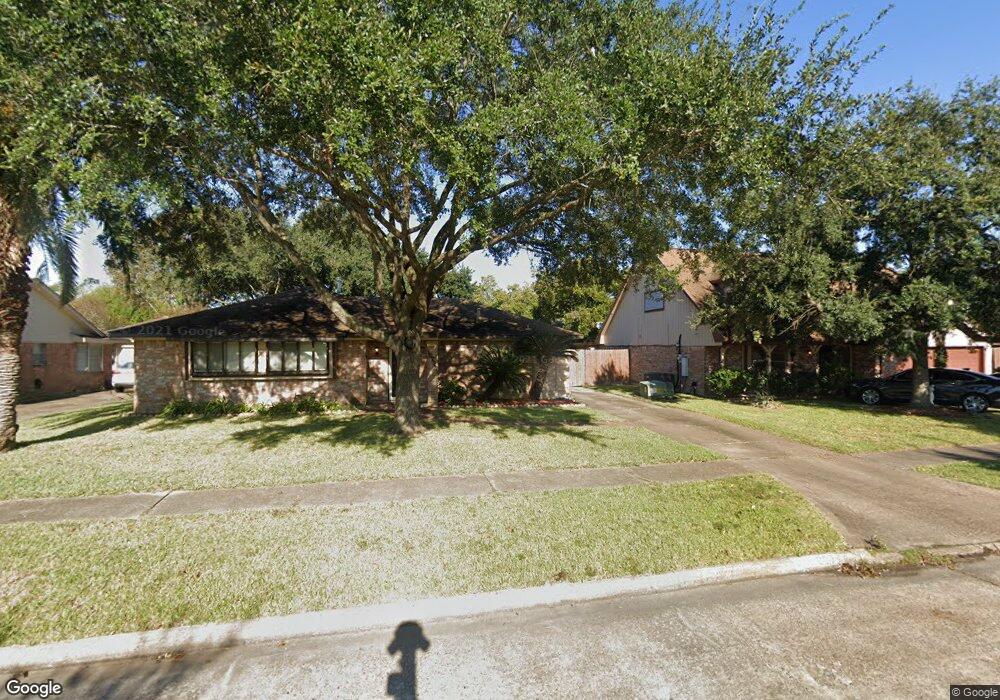 10227 Kirkhill Dr, Houston, TX 77089 - photo 1