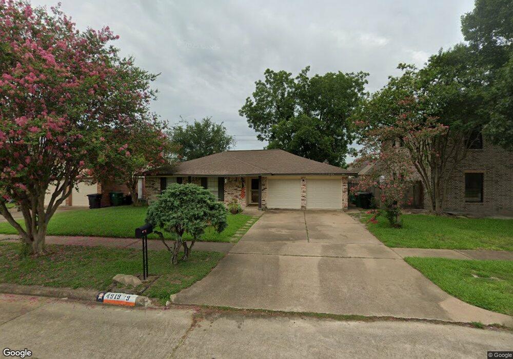 4919 Northrup Dr, Houston, TX 77092 - photo 1