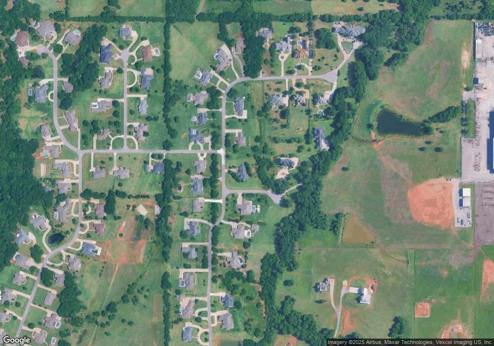 102 N Olde Bridge Rd, Moore, OK 73160 - photo 1