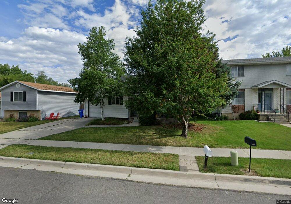 197 Angel St, Sandy, UT 84070 - photo 1