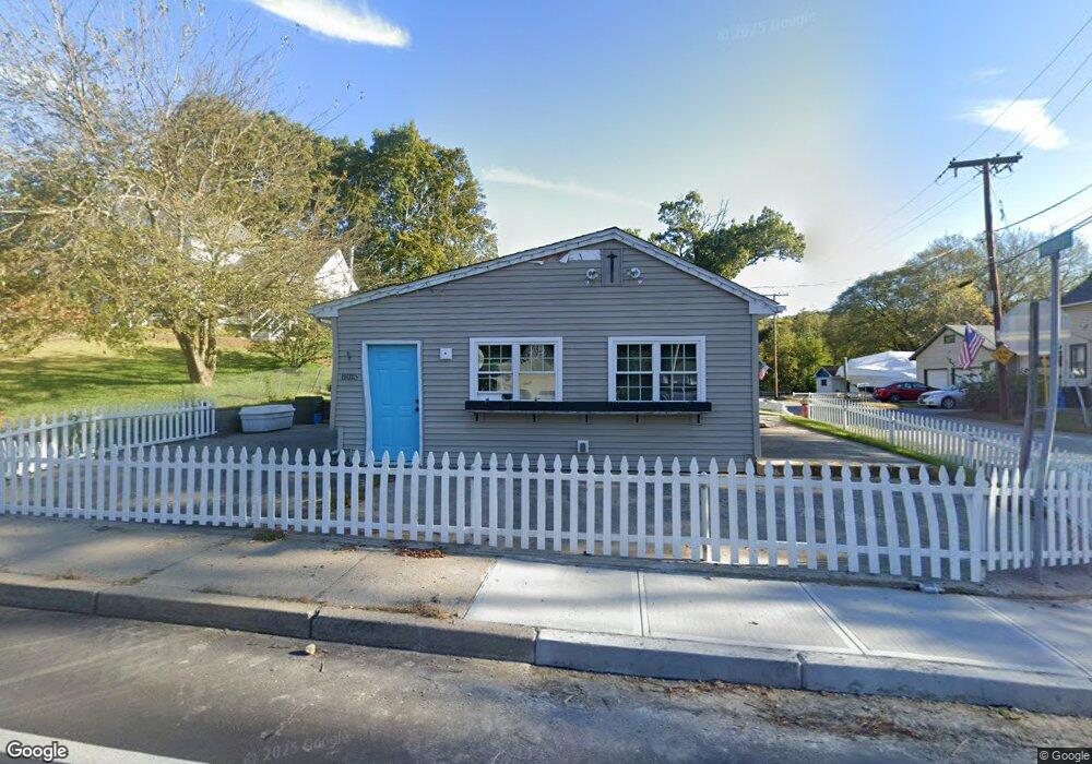 805 Mendon Rd, Cumberland, RI 02864 - photo 1