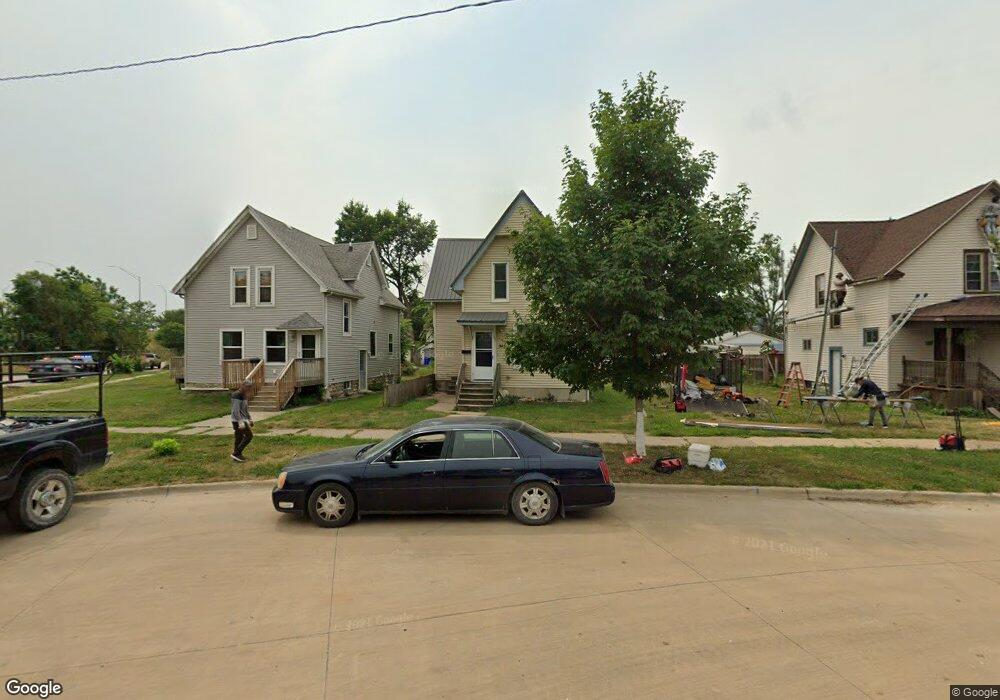345 6th Ave SW, Cedar Rapids, IA 52404 - photo 1