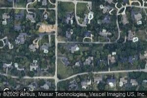 2520 N Geyer Rd, Saint Louis, MO 63131