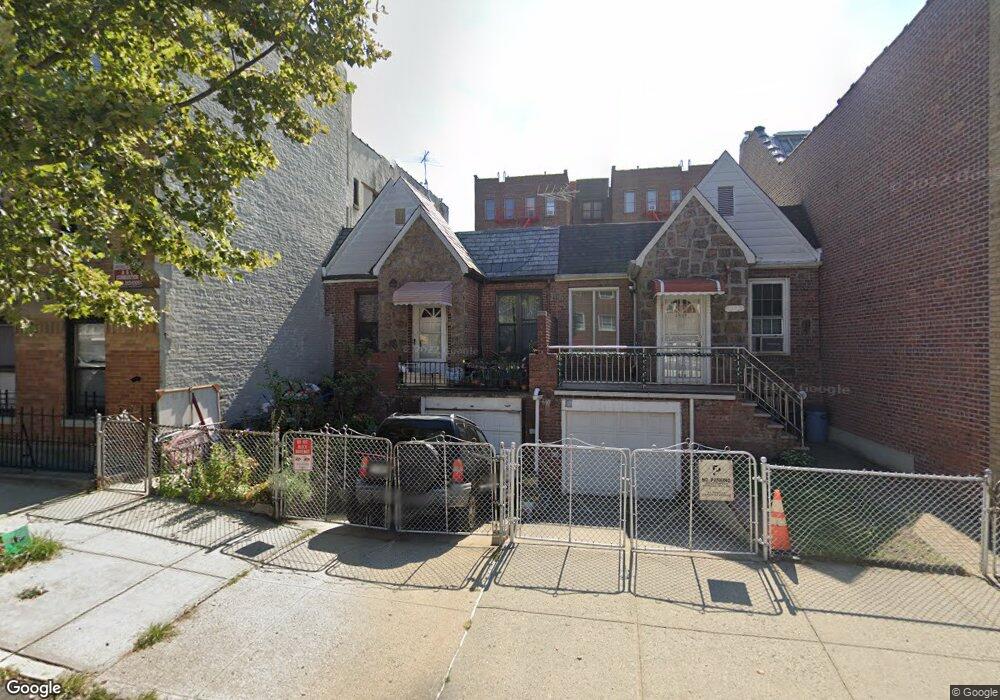 3147 44th St, Astoria, NY 11103 - photo 1