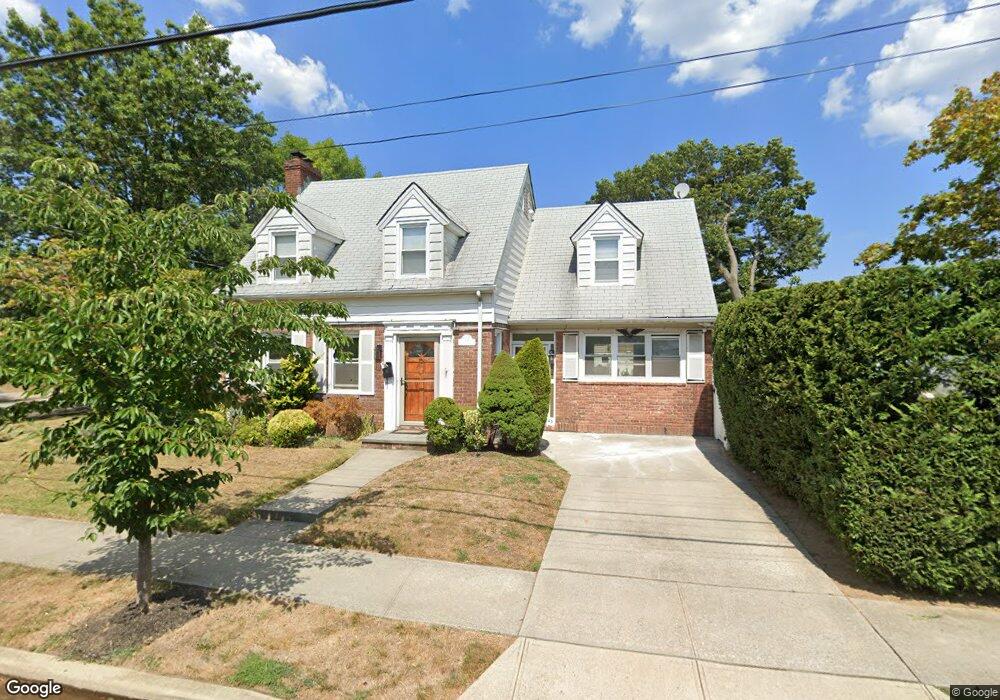 45 E Dover St, Valley Stream, NY 11580 - photo 1