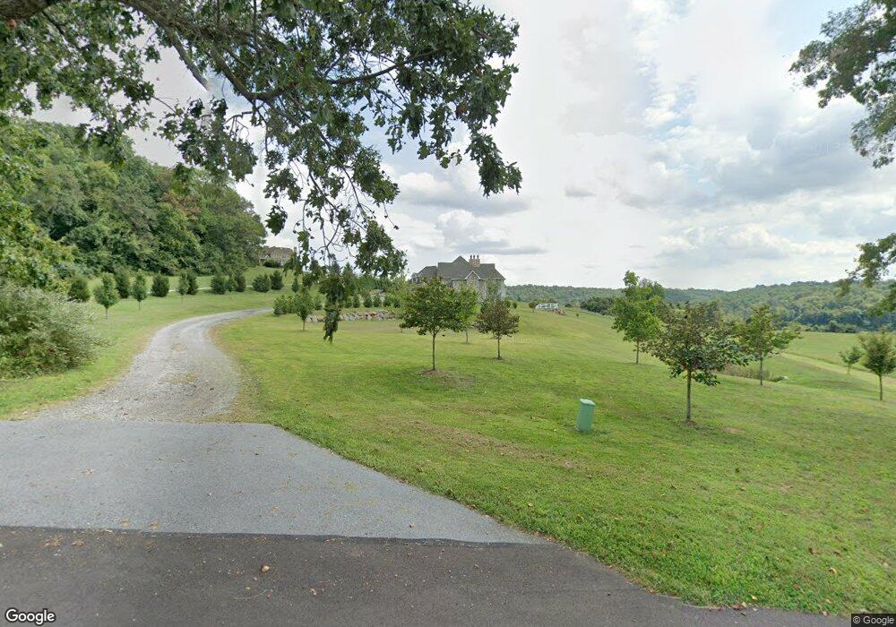 1158 Prizer Rd, Pottstown, PA 19465 - photo 1