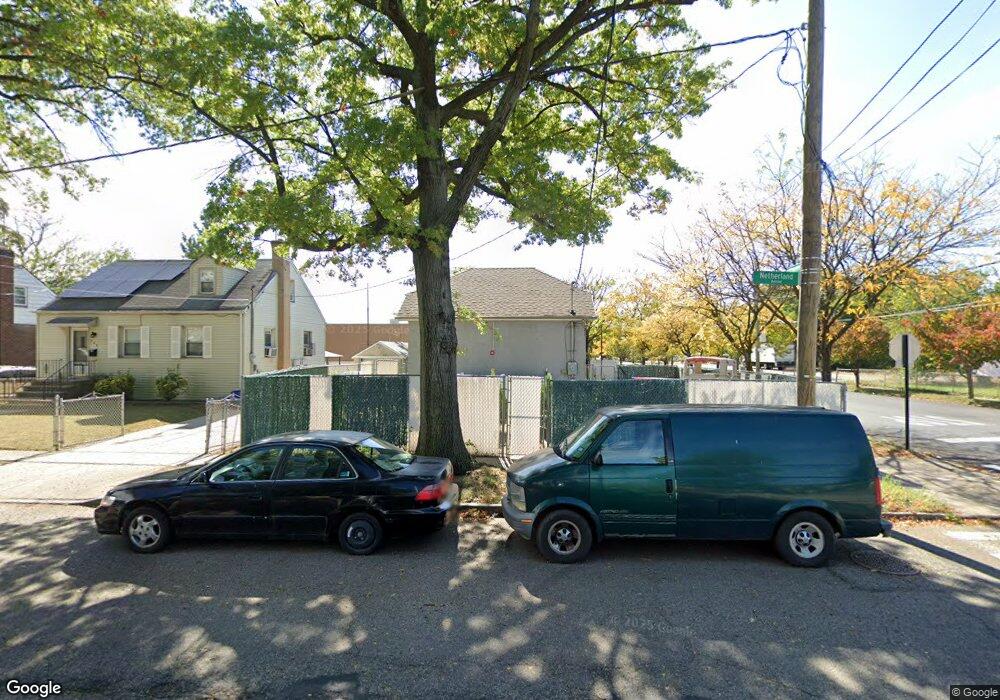 472 Netherland Ave unit 1, Staten Island, NY 10303 - photo 1