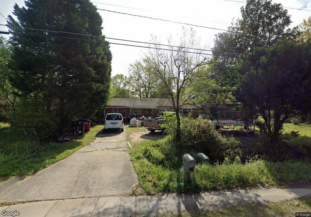 5998 Bloomfield Rd, Macon, GA 31206 - photo 1