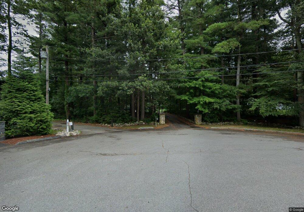 169 Maplewood Dr, Hanover, MA 02339 - photo 1