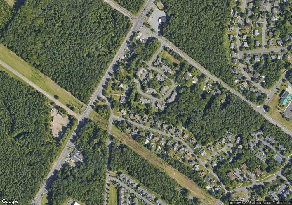 41 S Pointe Cir, Tinton Falls, NJ 07753 - photo 1