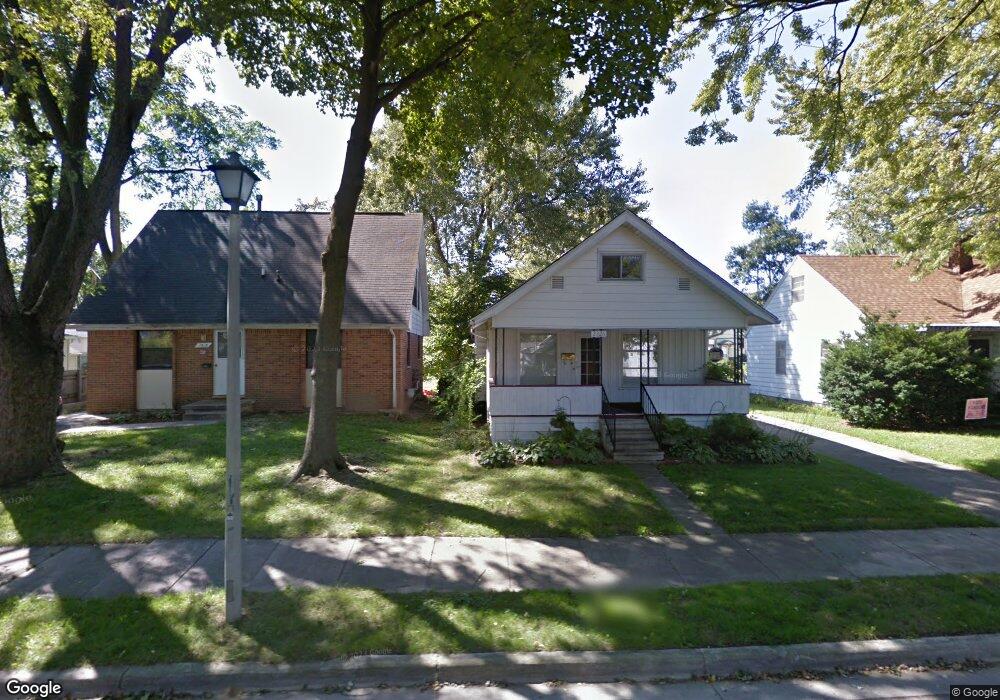 2328 Clifton Ave, Lansing, MI 48910 - photo 1