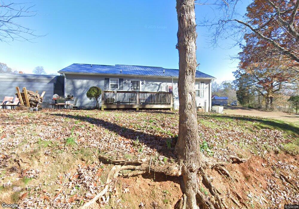 1417 Volunteer Rd, Rutledge, TN 37861 - photo 1
