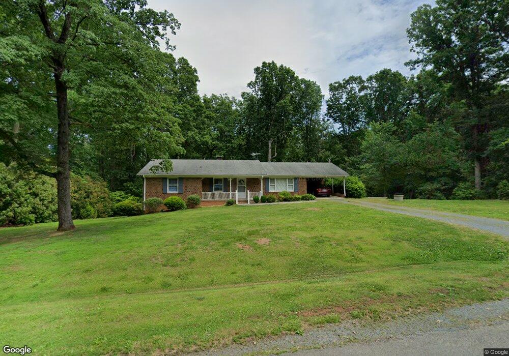 591 Eastwood Dr, Asheboro, NC 27205 - photo 1
