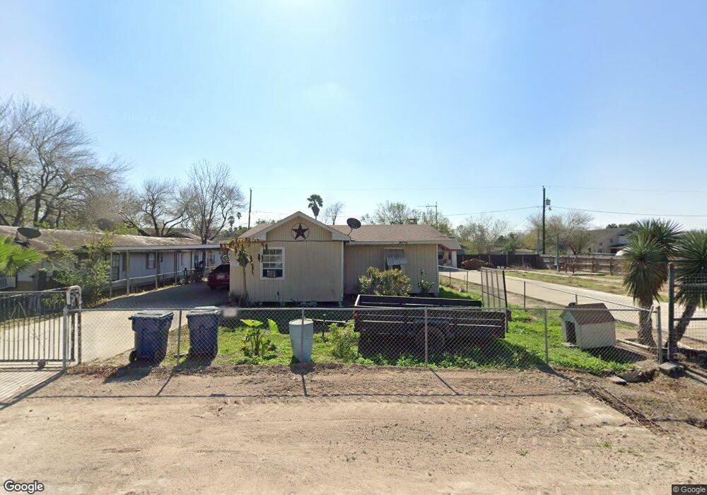 1720 N De la Rosa Dr, Donna, TX 78537 - photo 1