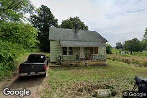 626 Darlington St, Calhoun Falls, SC 29628