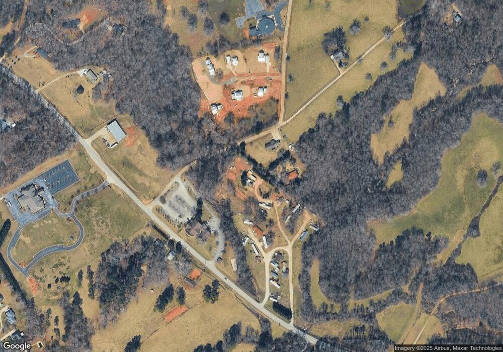 322 Hester Hill, Clarkesville, GA 30523 - photo 1