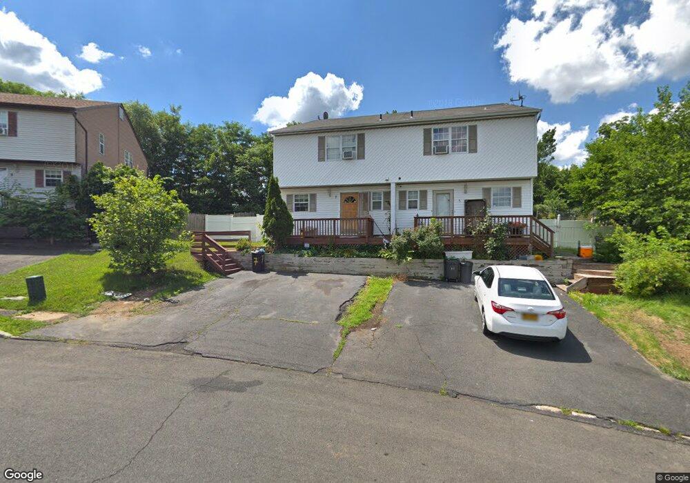 7 Lynn St, Nanuet, NY 10954 - photo 1