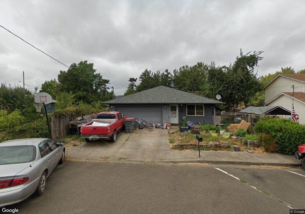 324 SW Cornwall St, Sheridan, OR 97378 - photo 1