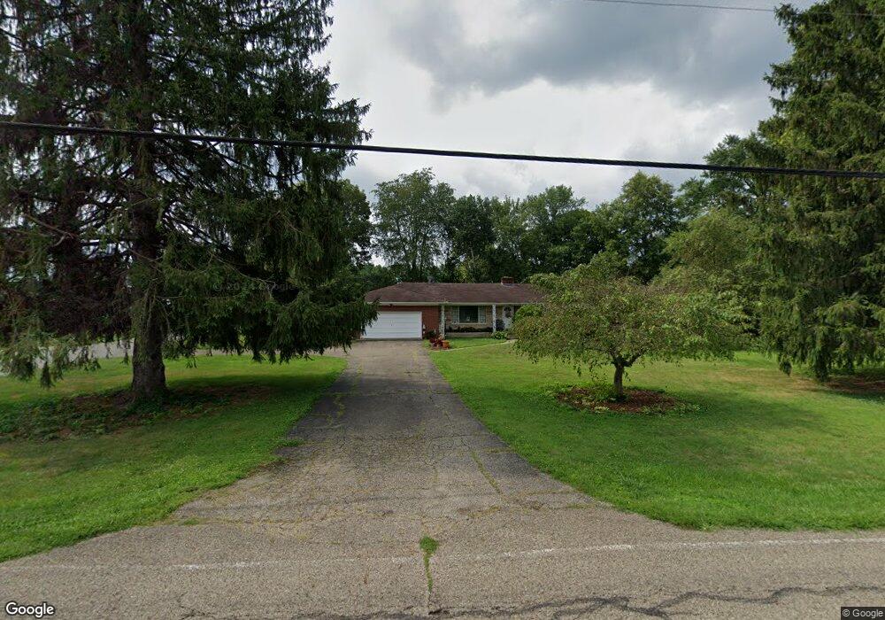 2425 Blue Valley Rd SE, Lancaster, OH 43130 - photo 1