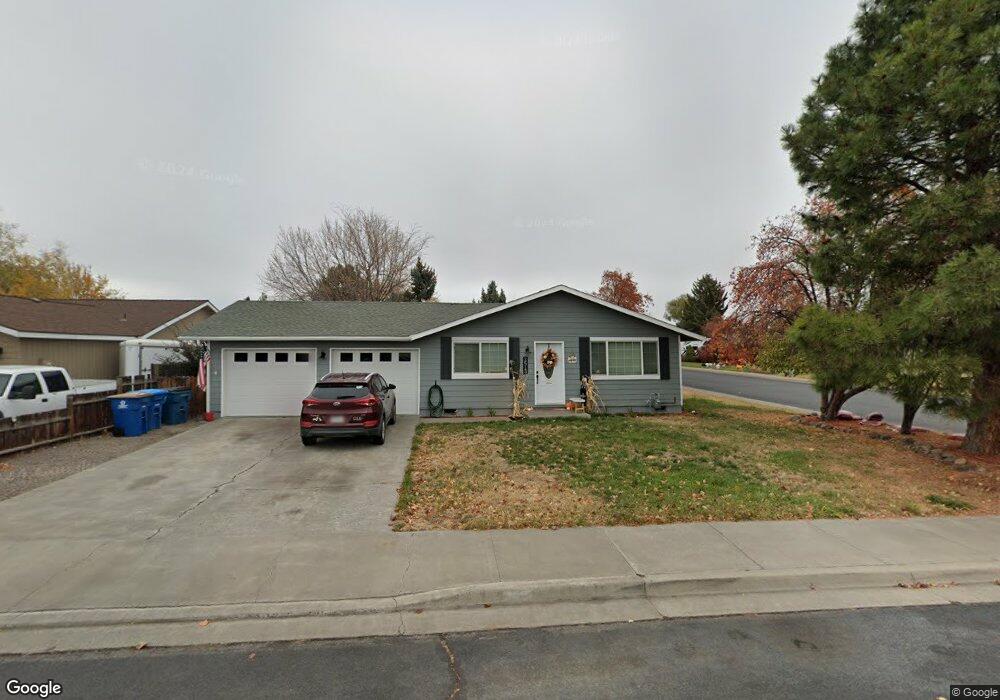 2513 SW Fissure Loop, Redmond, OR 97756 - photo 1