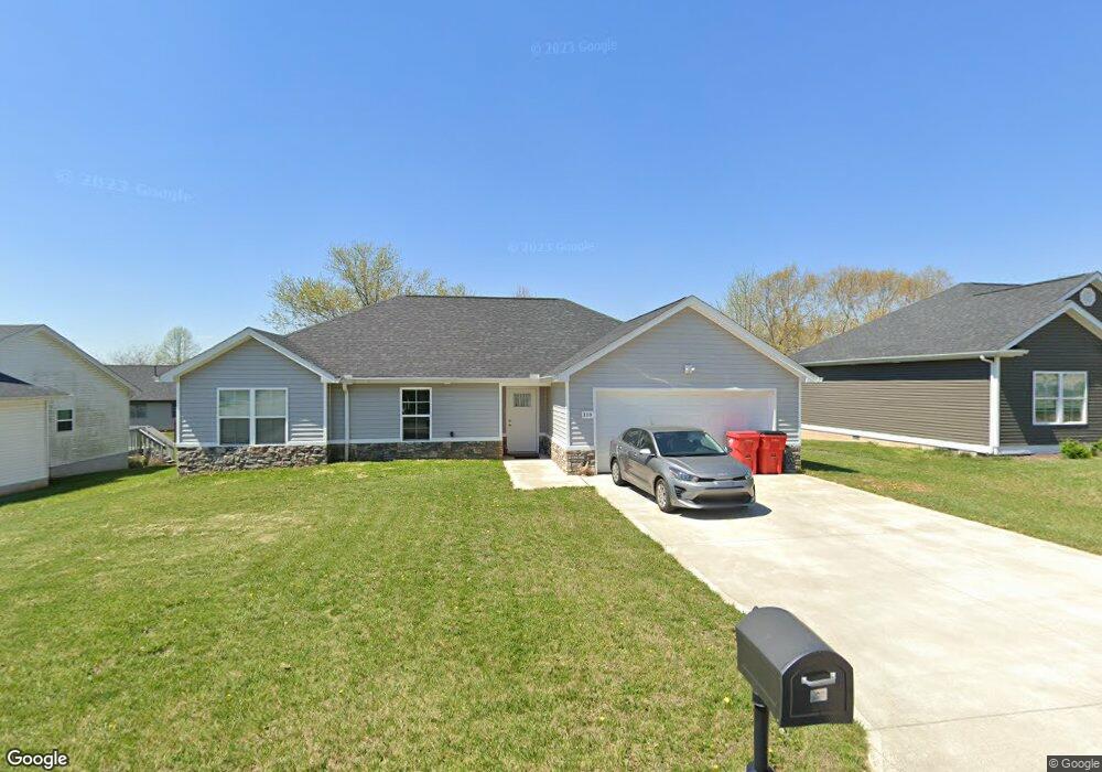 116 Hogan Dr, Frankfort, KY 40601 - photo 1