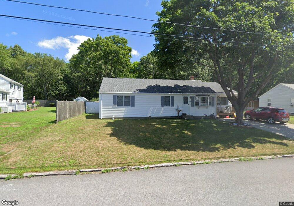 61 Norfolk Rd, Warwick, RI 02886 - photo 1