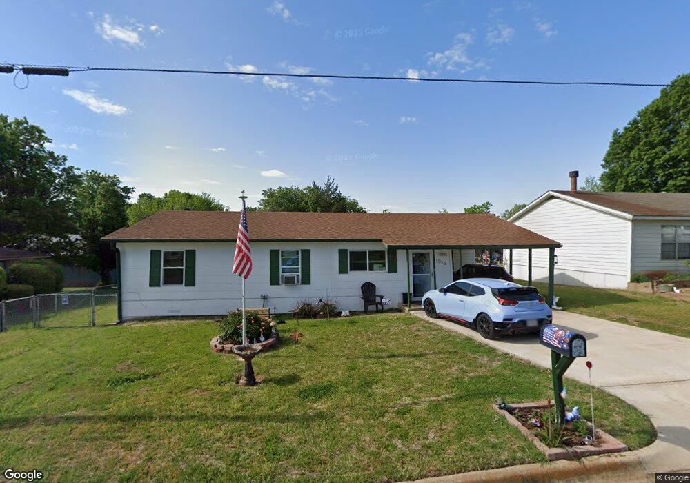 1016 Thatcher St, Denison, TX 75020 - photo 1