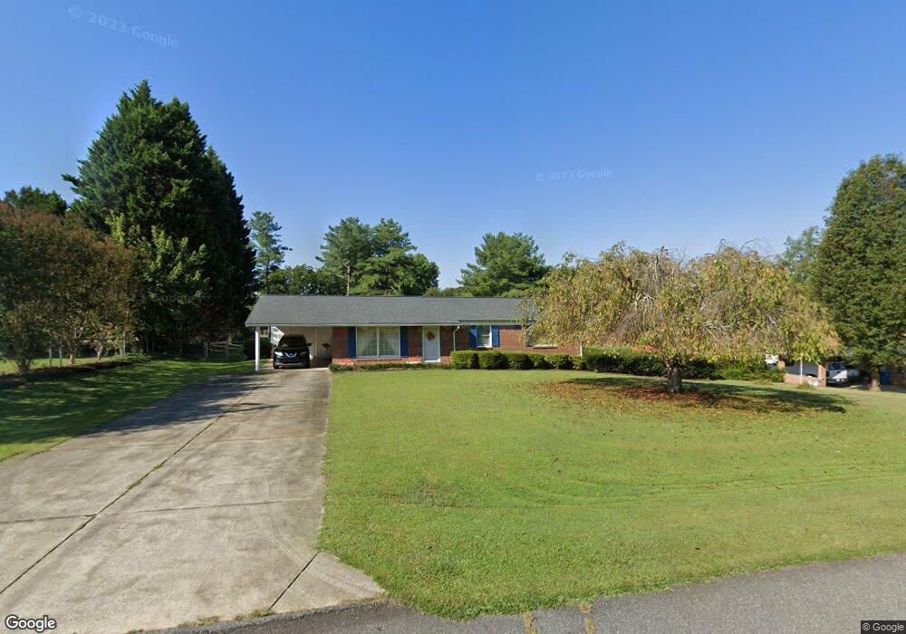 3555 38th Street Dr NE, Hickory, NC 28601 - photo 1